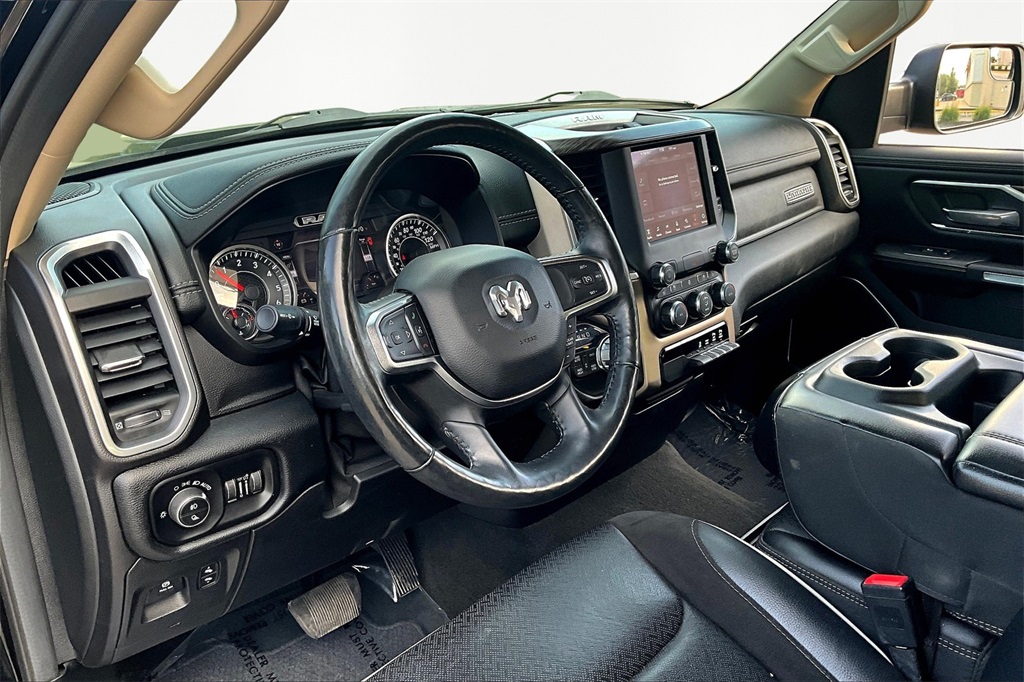 2020 Ram 1500 Laramie photo 14