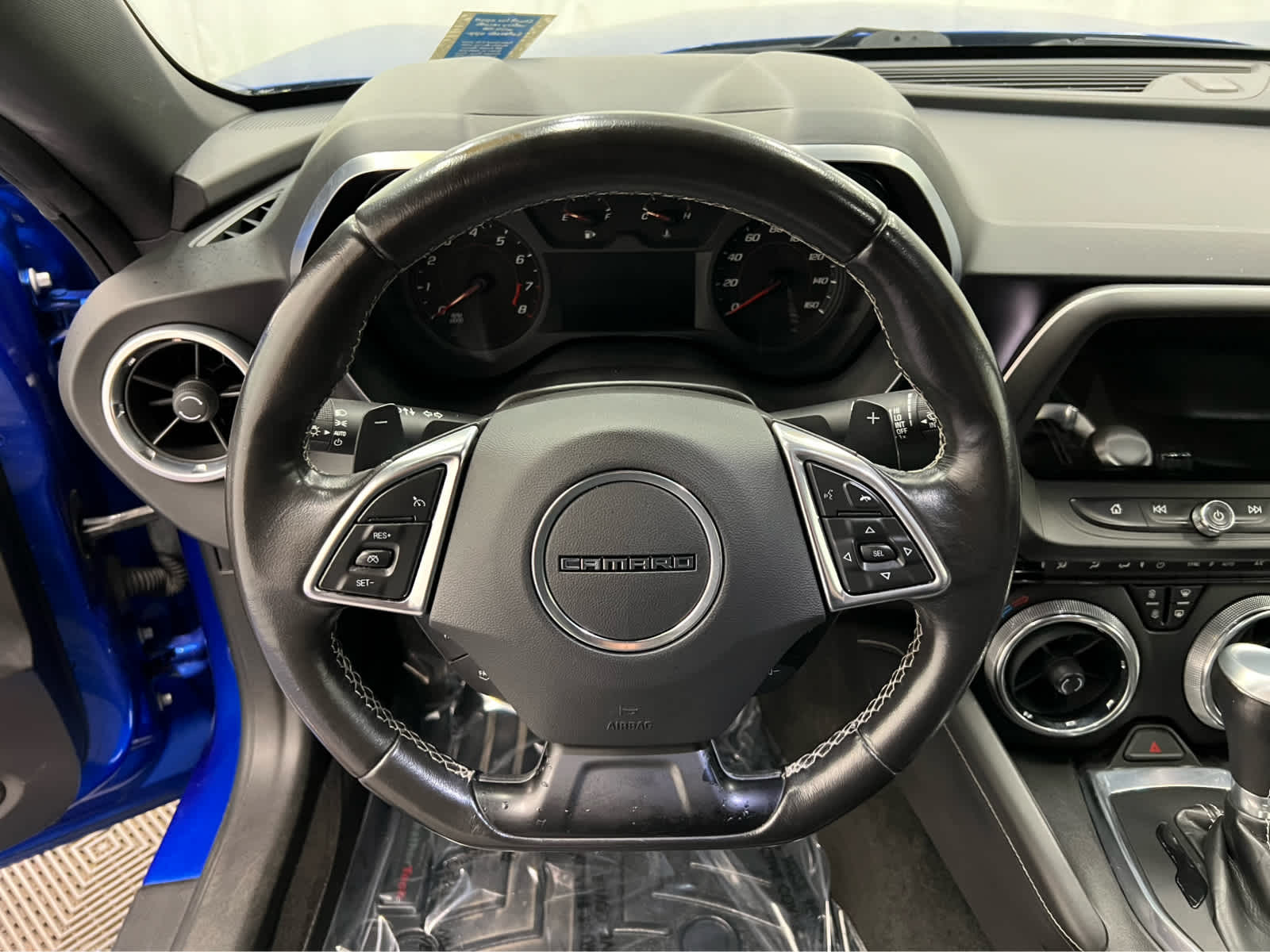 2016 Chevrolet Camaro 2LT photo 18