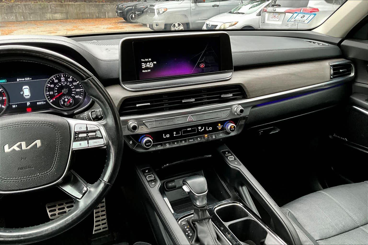 2022 Kia Telluride SX photo 3