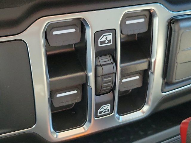 2025 Jeep Gladiator Sport photo 32
