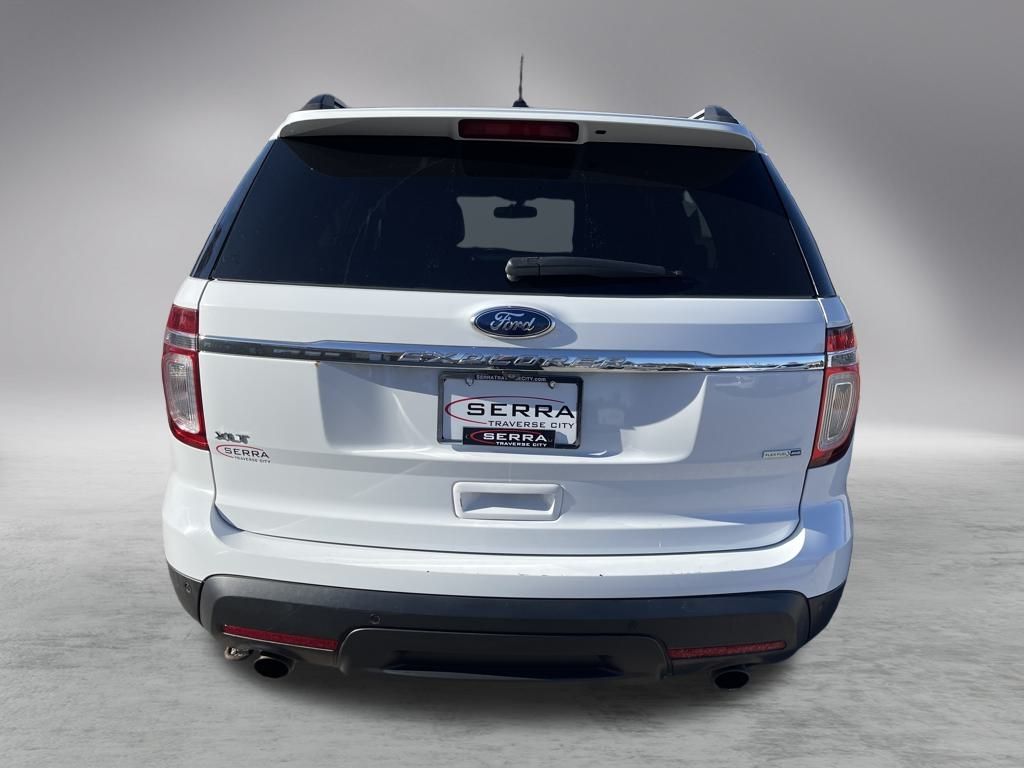 2014 Ford Explorer XLT photo 4