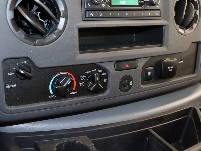 2025 Ford E-350 Base photo 15