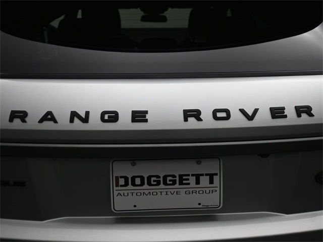 2018 Land Rover Range Rover Evoque SE photo 16