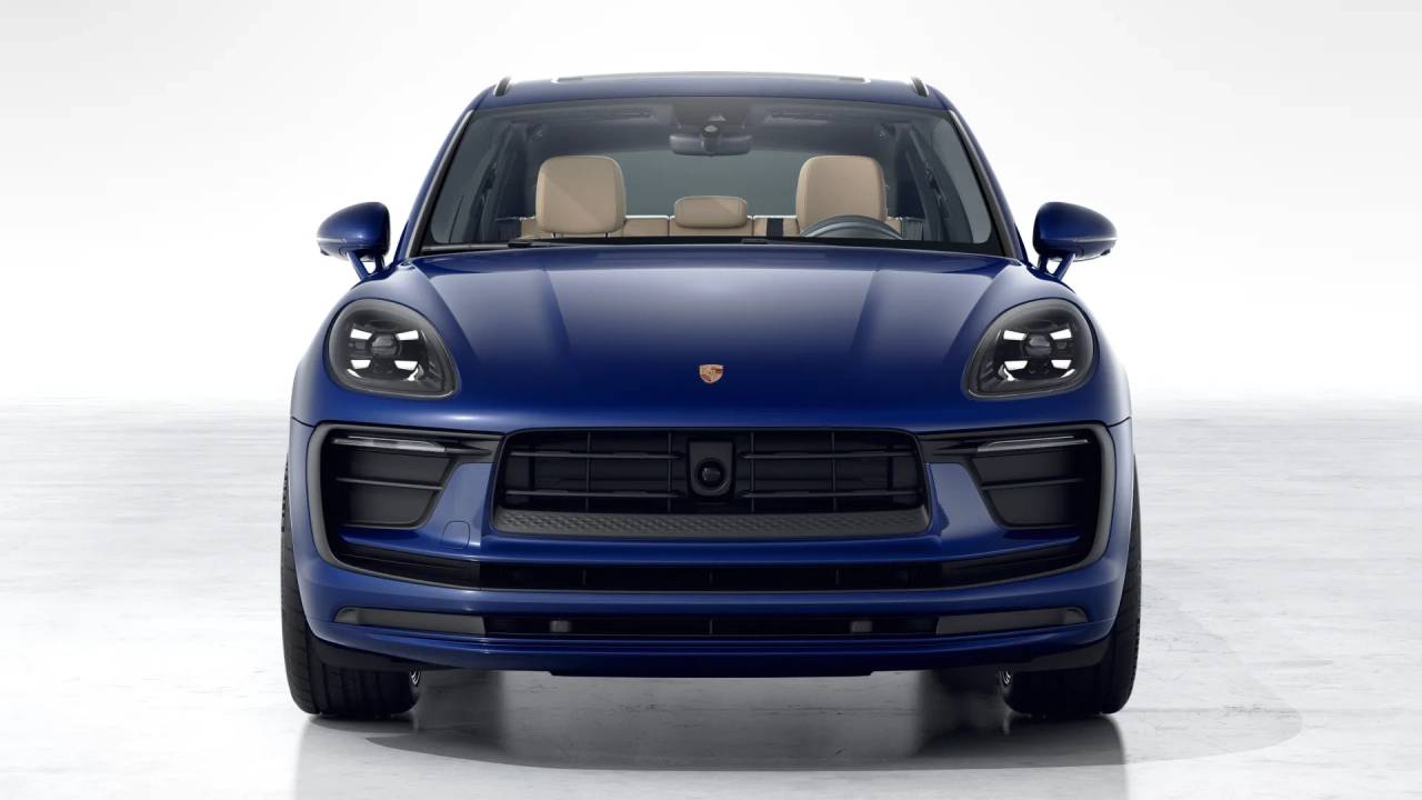 2026 Porsche Macan T photo 9