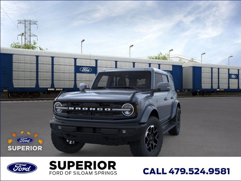 2025 Ford Bronco Outer Banks photo 2