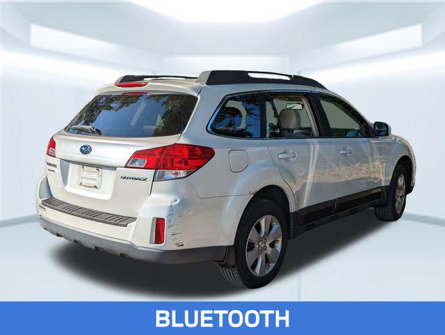2012 Subaru Outback 2.5i Premium photo 2