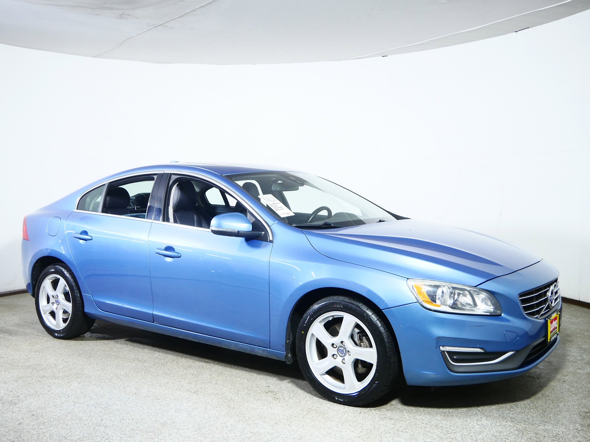 2014 Volvo S60 T5's photo