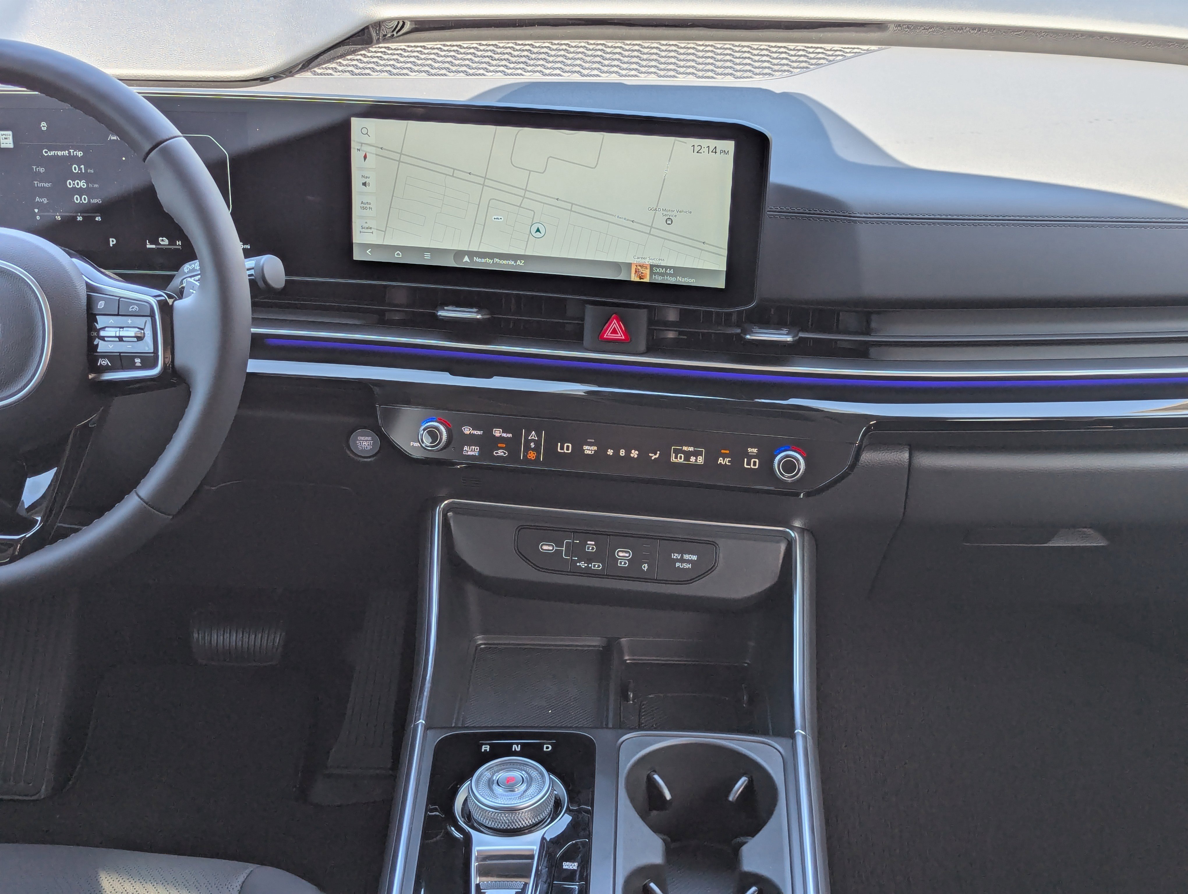 2025 Kia Carnival SX Prestige photo 3