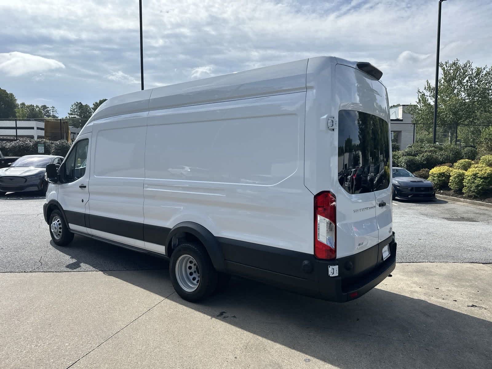 2024 Ford Transit Cargo Van photo 2
