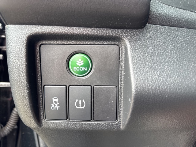 2018 Honda HR-V LX photo 17