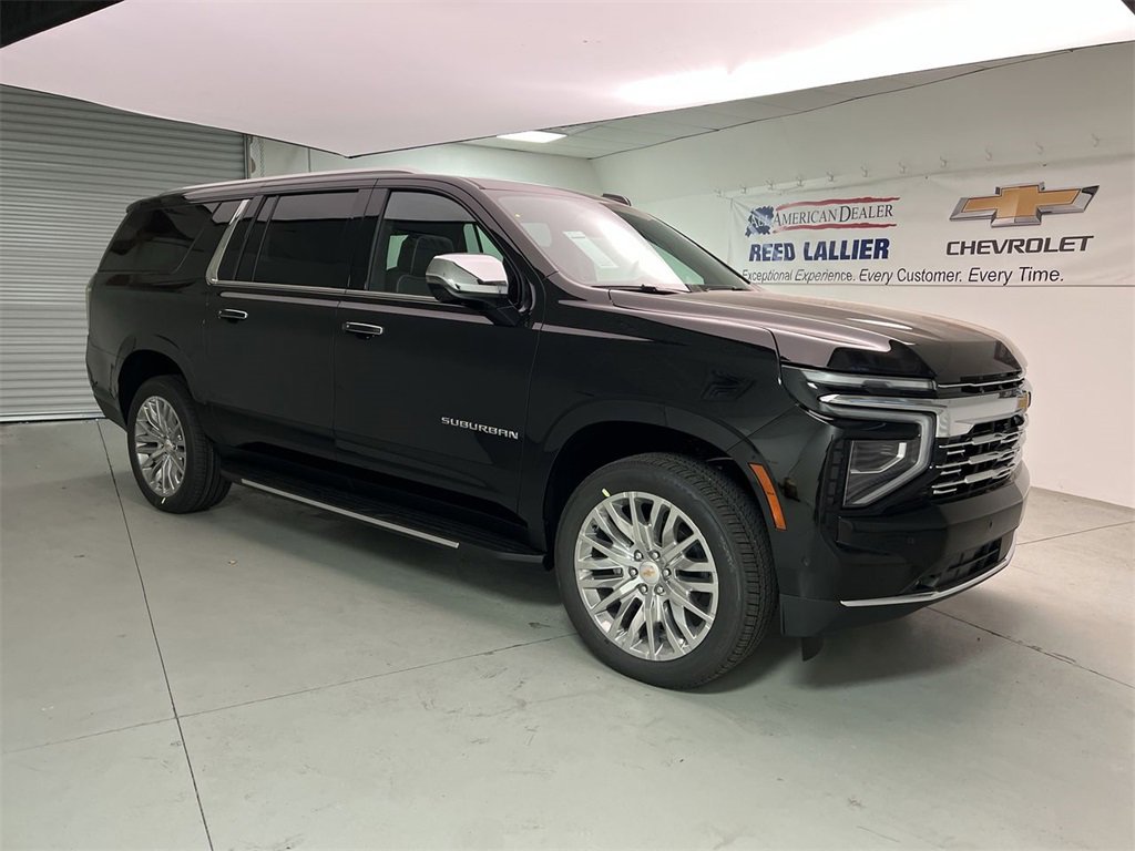 2026 Chevrolet Suburban Premier photo 2