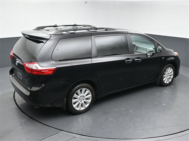2017 TOYOTA SIENNA - Image 48