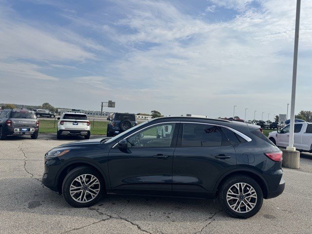 2022 Ford Escape SEL photo 4