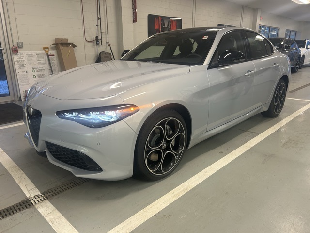 NEW 2025 ALFA ROMEO GIULIA AWD