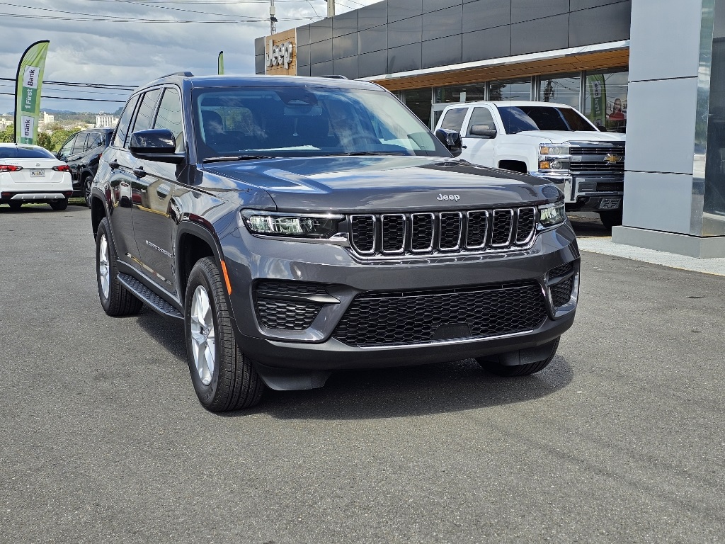 New 2024 Jeep Grand Cherokee Laredo 4D Sport Utility en Mayagüez 