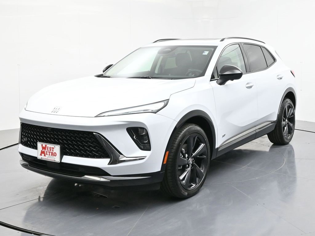 2025 Buick Envision Sport Touring's photo