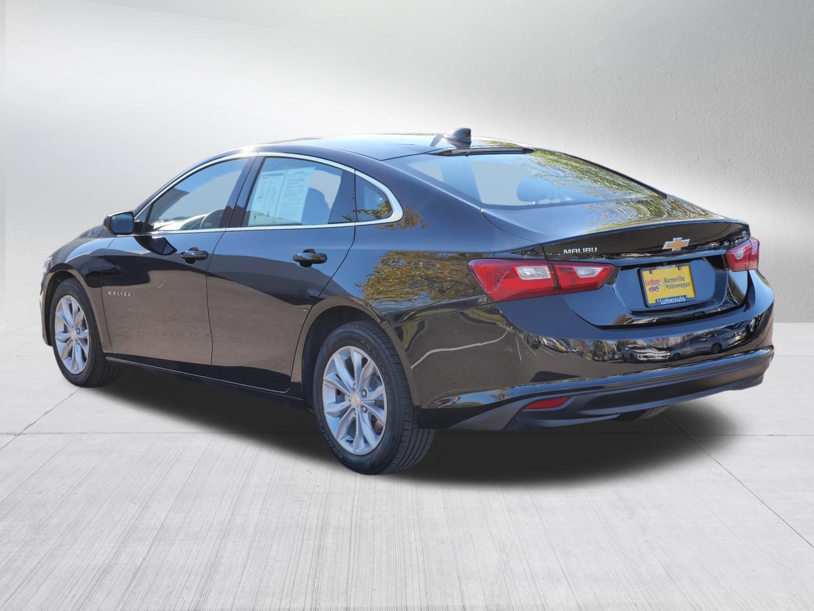 2025 Chevrolet Malibu 1LT photo 4
