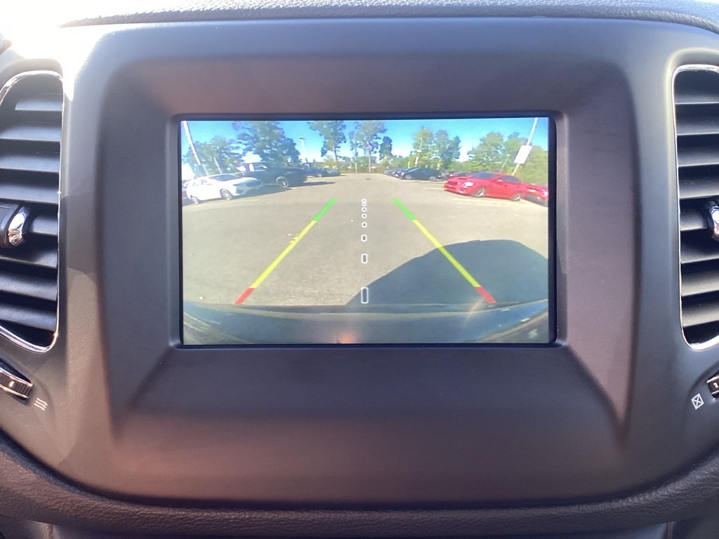 2019 Jeep Compass Latitude photo 14