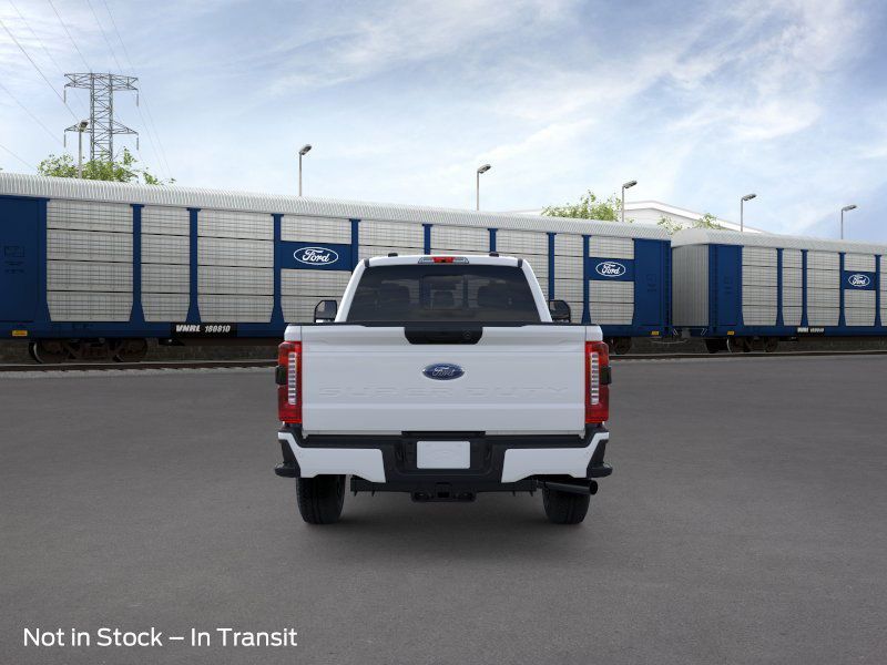 2026 Ford F-350 XL photo 4