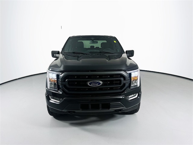 2021 Ford F-150 XLT photo 3