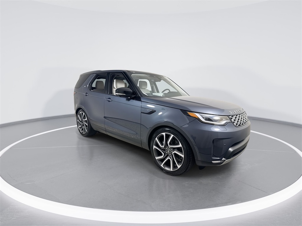 2025 Land Rover Discovery S photo 24