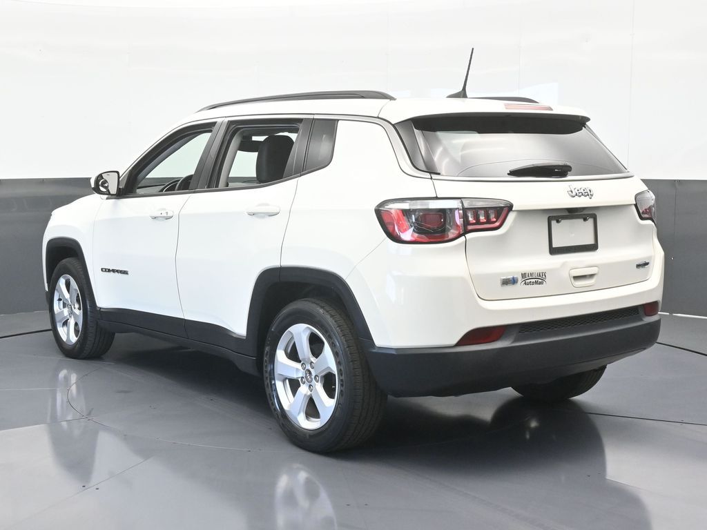 2020 Jeep Compass Latitude photo 4