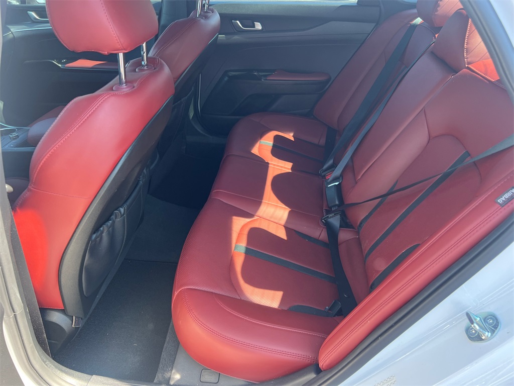 2023 Kia K5 GT-Line photo 17