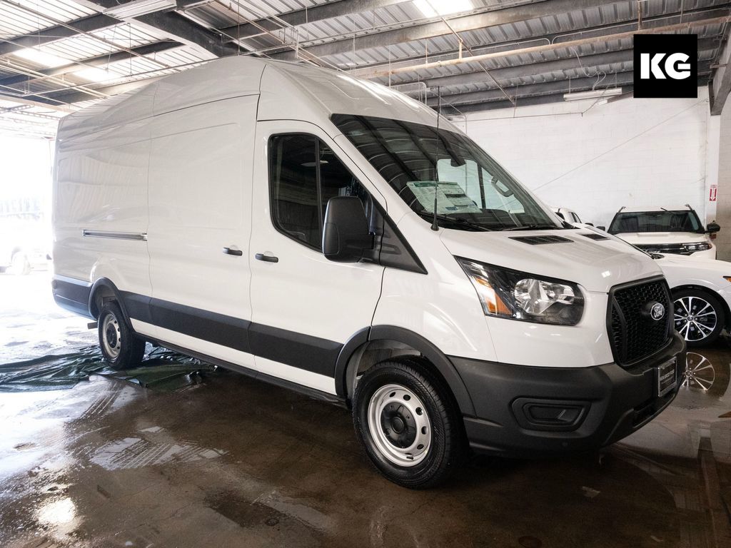 2026 Ford Transit Van Base's photo
