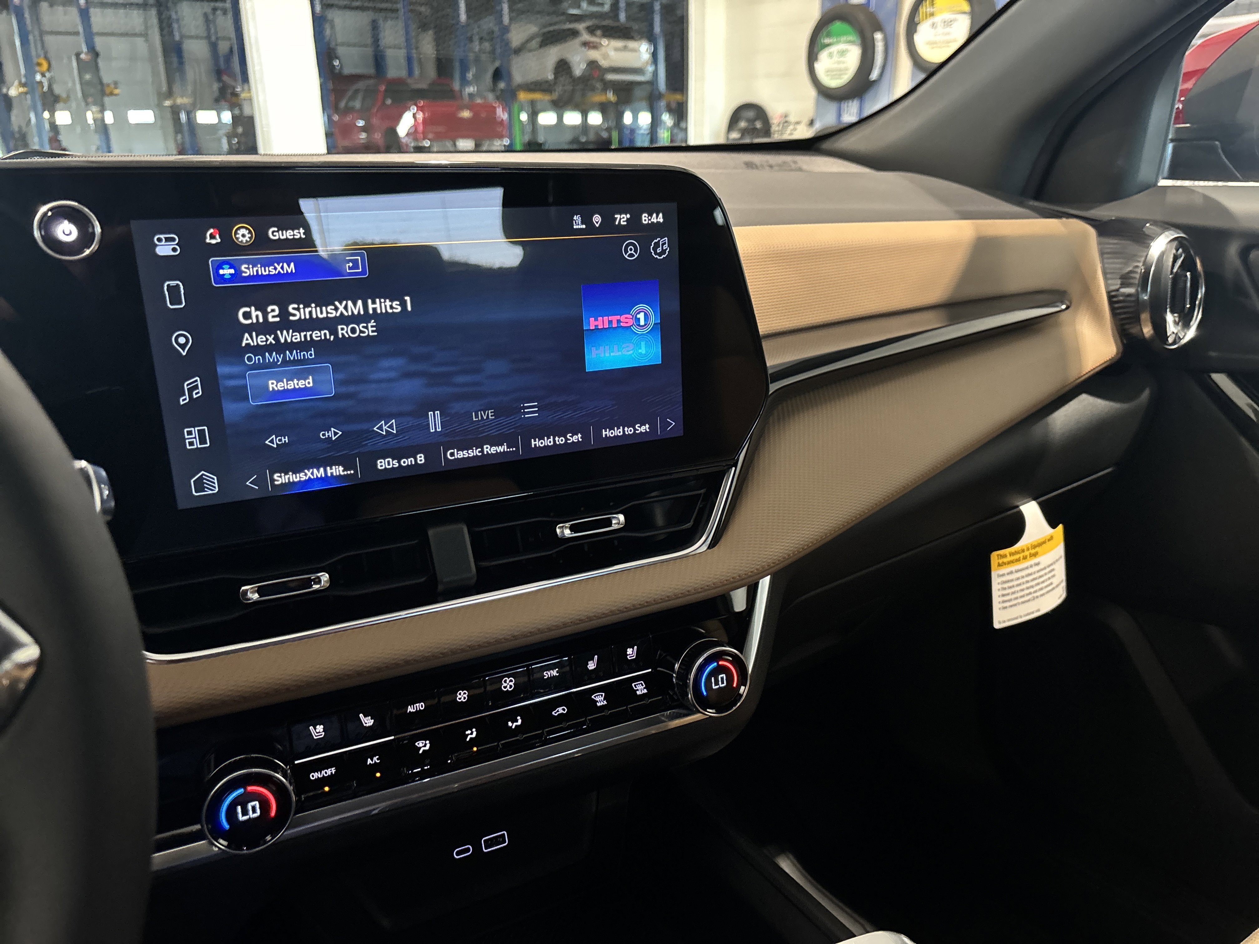 2026 Chevrolet Equinox ACTIV photo 6