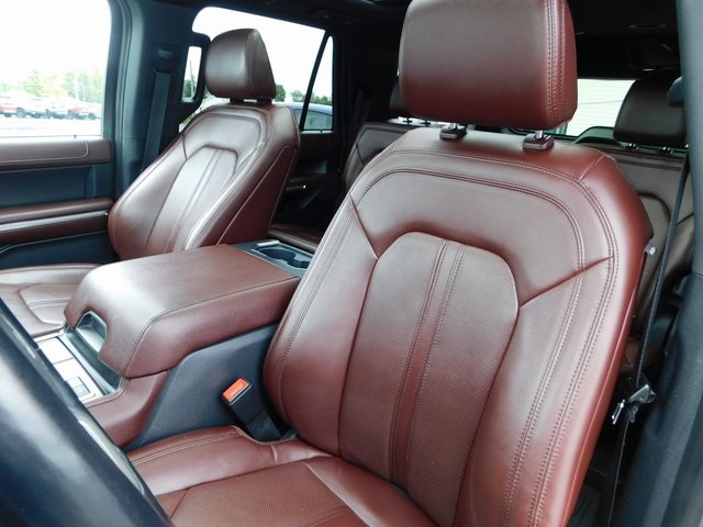 2022 Ford Expedition Limited photo 15