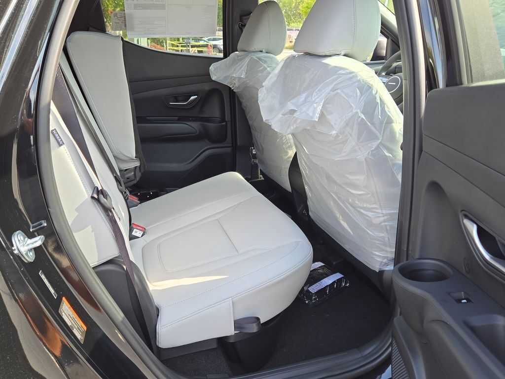 2025 Hyundai Santa Cruz Limited photo 6