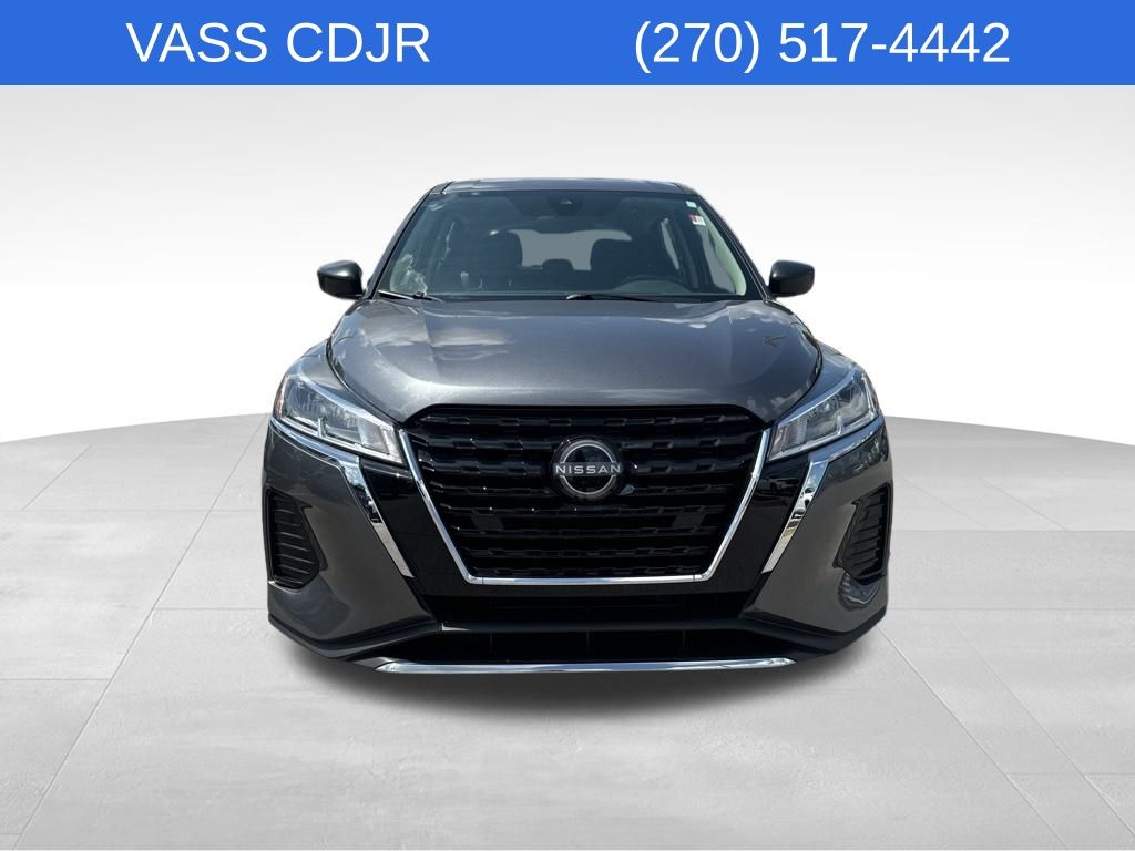 2024 Nissan Kicks S photo 2