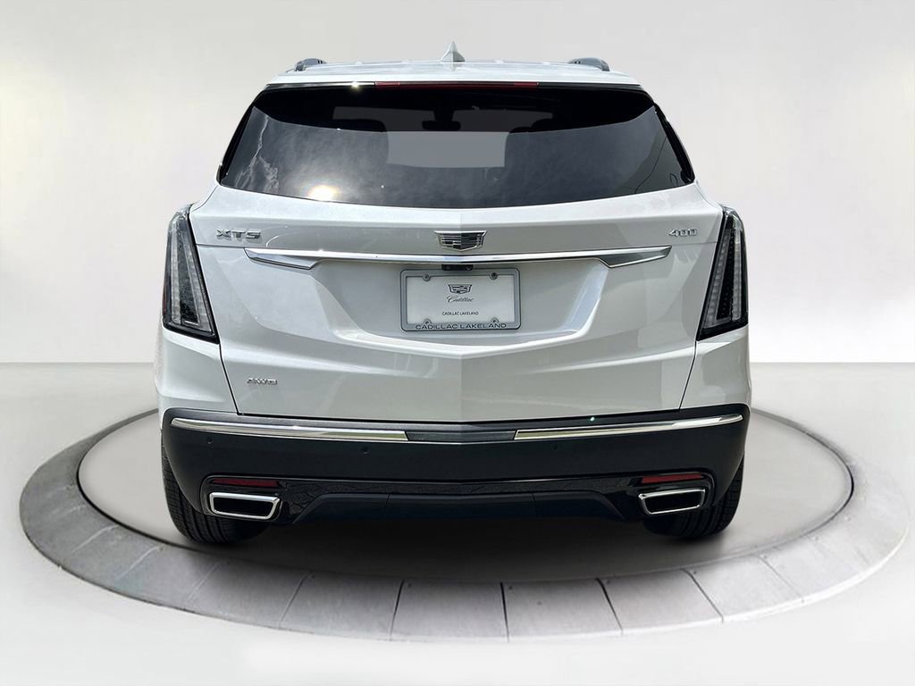 2025 Cadillac XT5 Sport photo 4