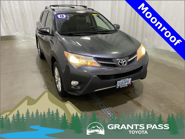 2015 Toyota RAV4 Limited's photo