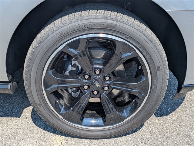2024 Ford Expedition MAX Limited photo 9