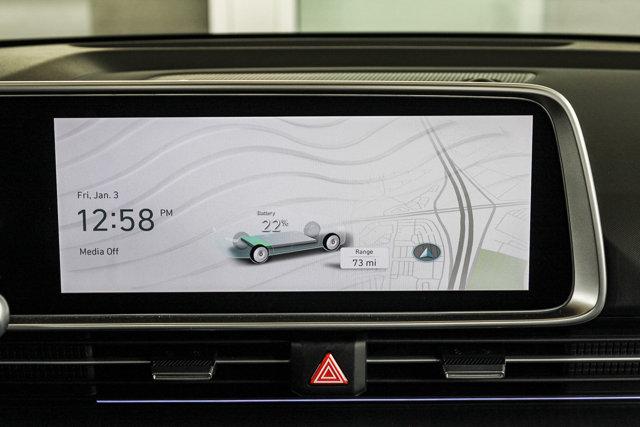New 2025 Curated Silver Hyundai SEL image 42