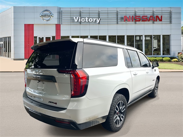 2021 Gmc Yukon XL AT4 photo 2