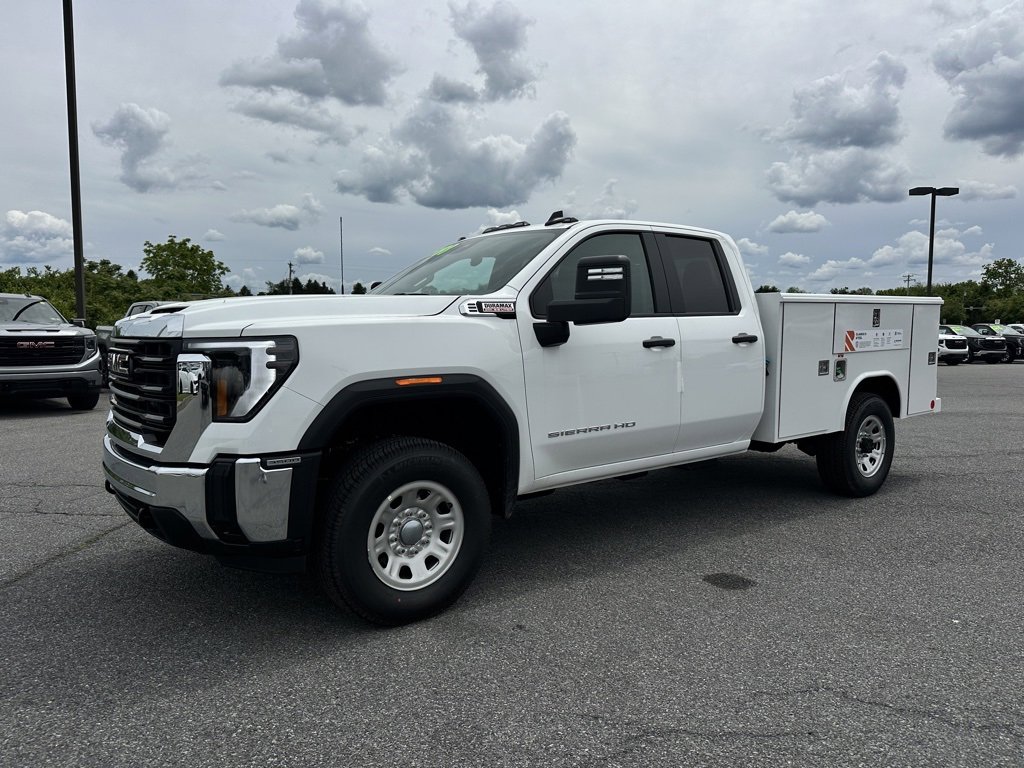 2025 Gmc Sierra 3500 HD Pro photo 2