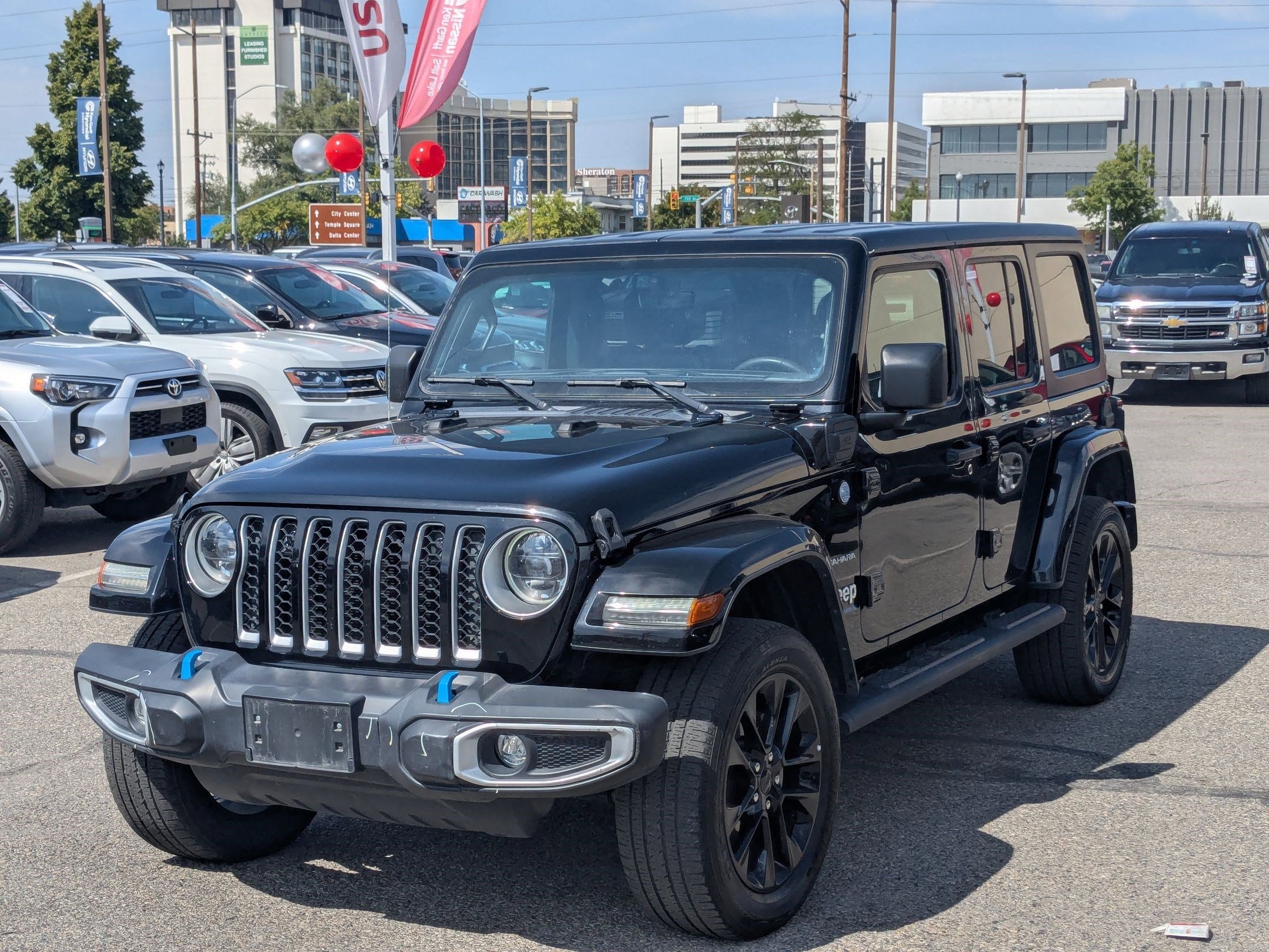 2023 Jeep Wrangler 4xe Sahara photo 7