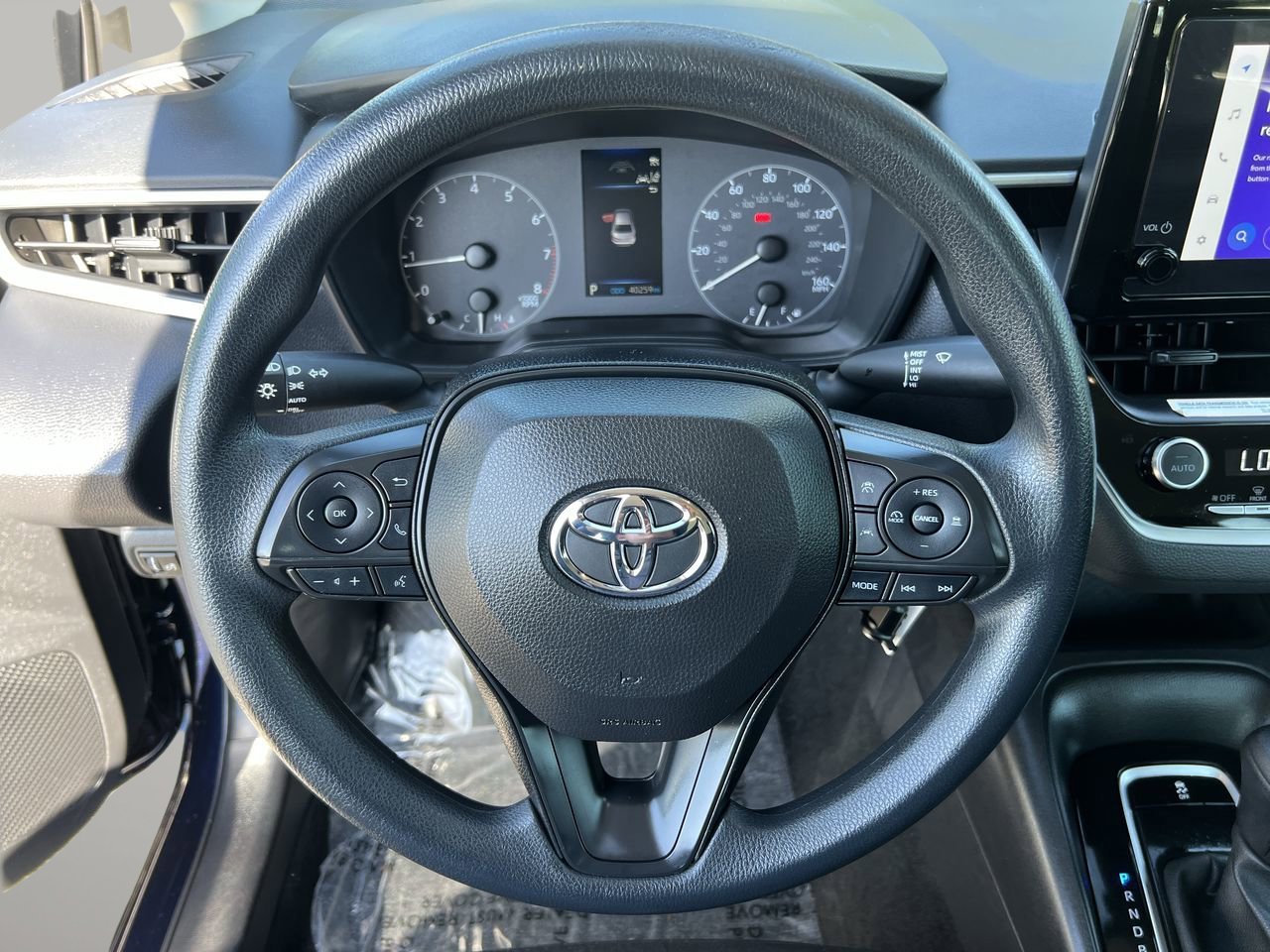 2024 Toyota Corolla LE photo 25