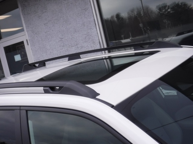 2025 Subaru Forester Premium photo 3