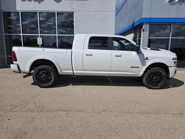 2026 Ram 2500 Limited photo 2