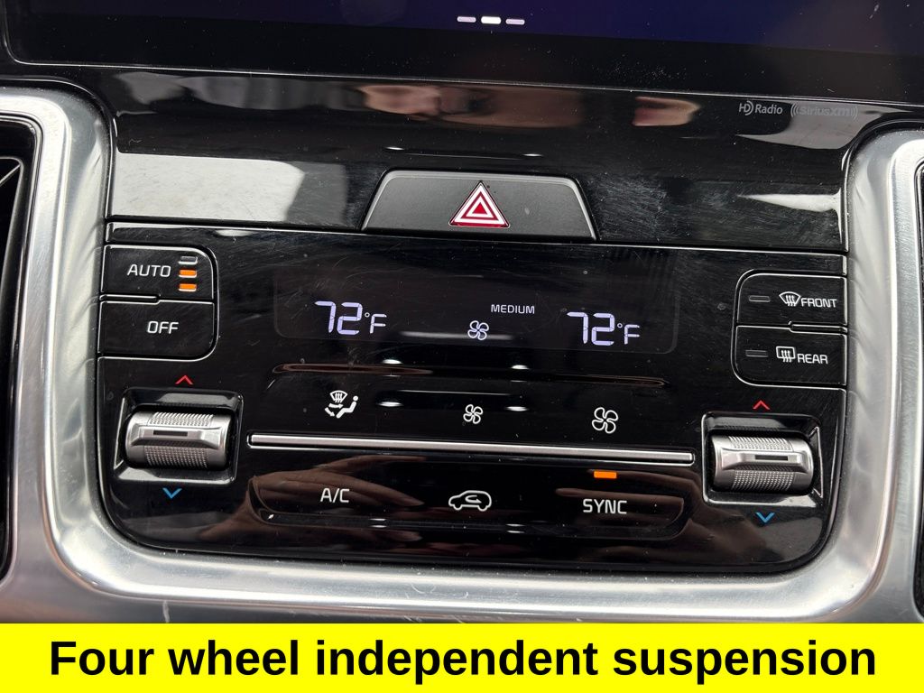 2022 Kia Sorento SX photo 21