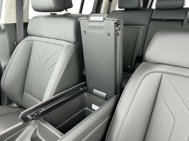 2025 Hyundai Santa Fe SEL photo 18