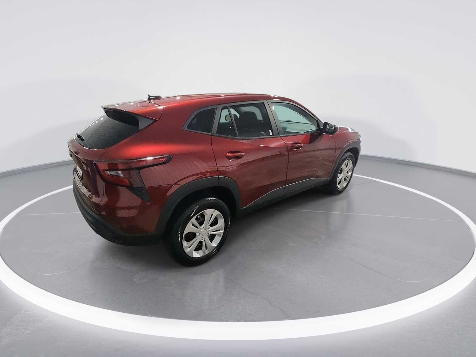 2025 Chevrolet Trax LS photo 8