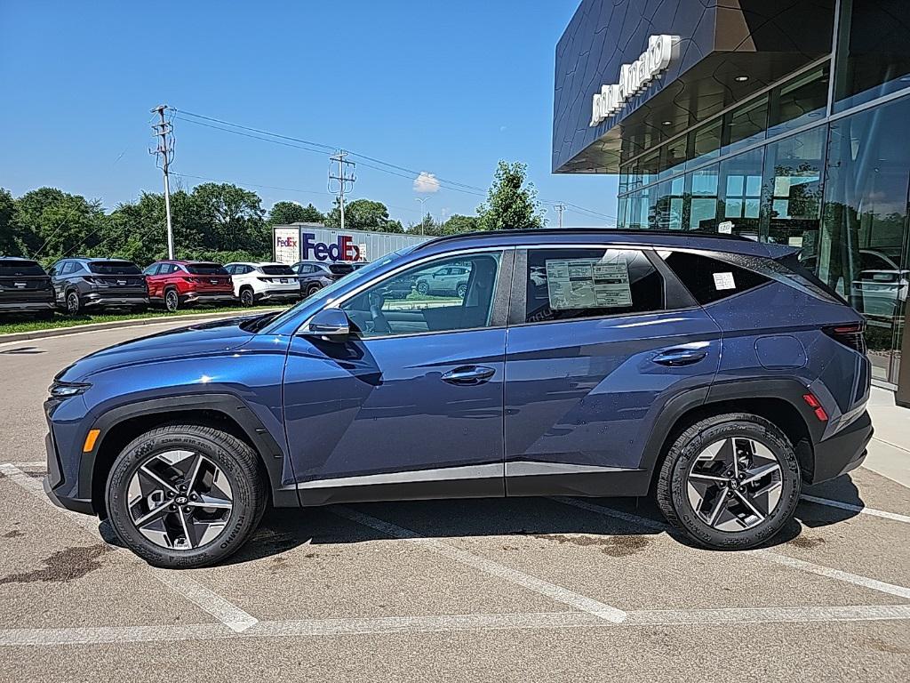 2025 Hyundai Tucson SEL Convenience photo 2
