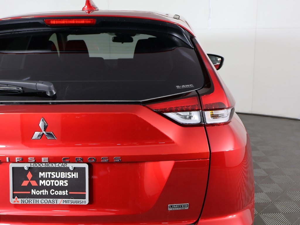2025 Mitsubishi Eclipse Cross LE photo 23