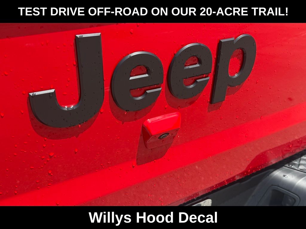 2025 Jeep Gladiator Willys photo 27