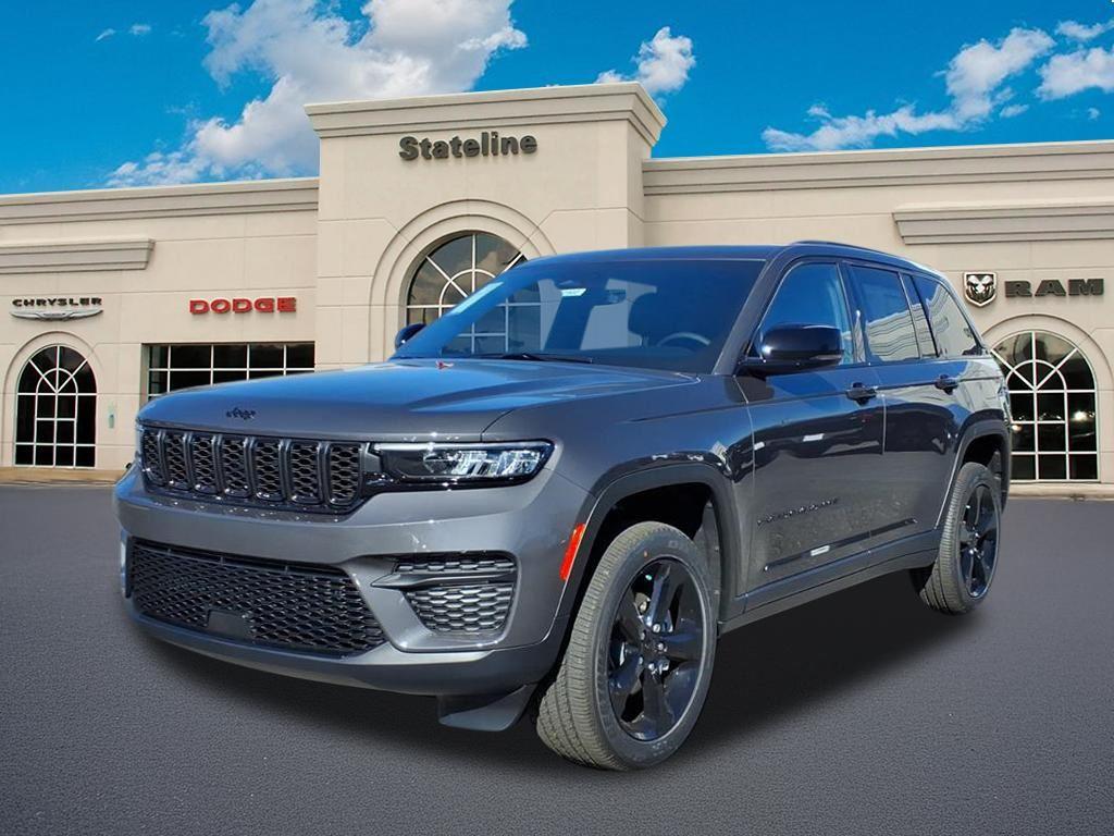 2025 Jeep Grand Cherokee Altitude's photo