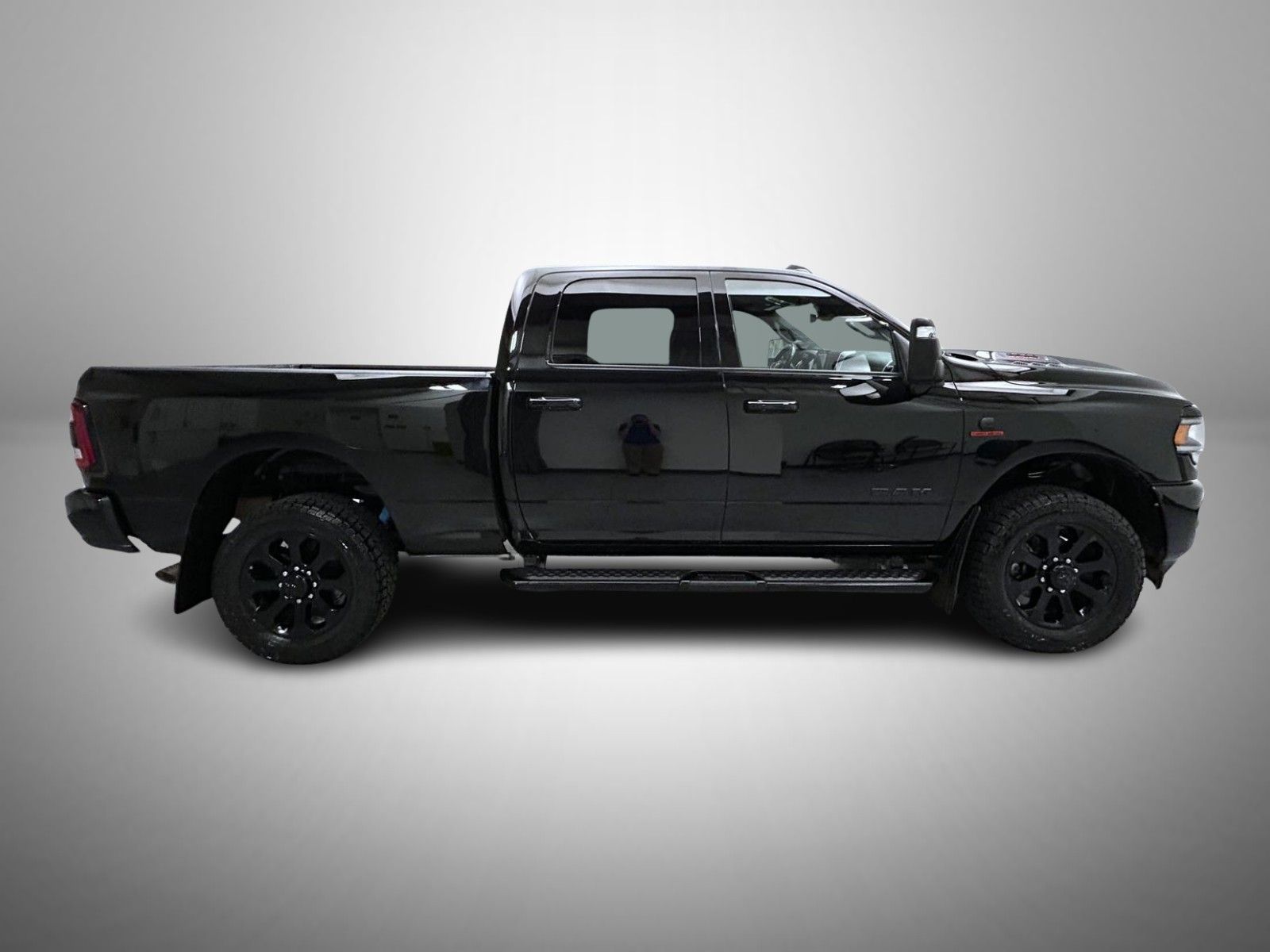 2024 Ram 2500 Laramie photo 2